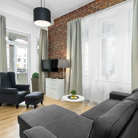 Apartment Poznan Mtp Chelmonskiego By Noclegi Renters Exterior photo