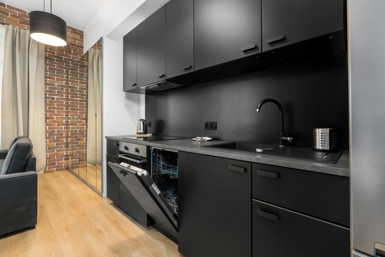 Apartment Poznan Mtp Chelmonskiego By Noclegi Renters Exterior photo